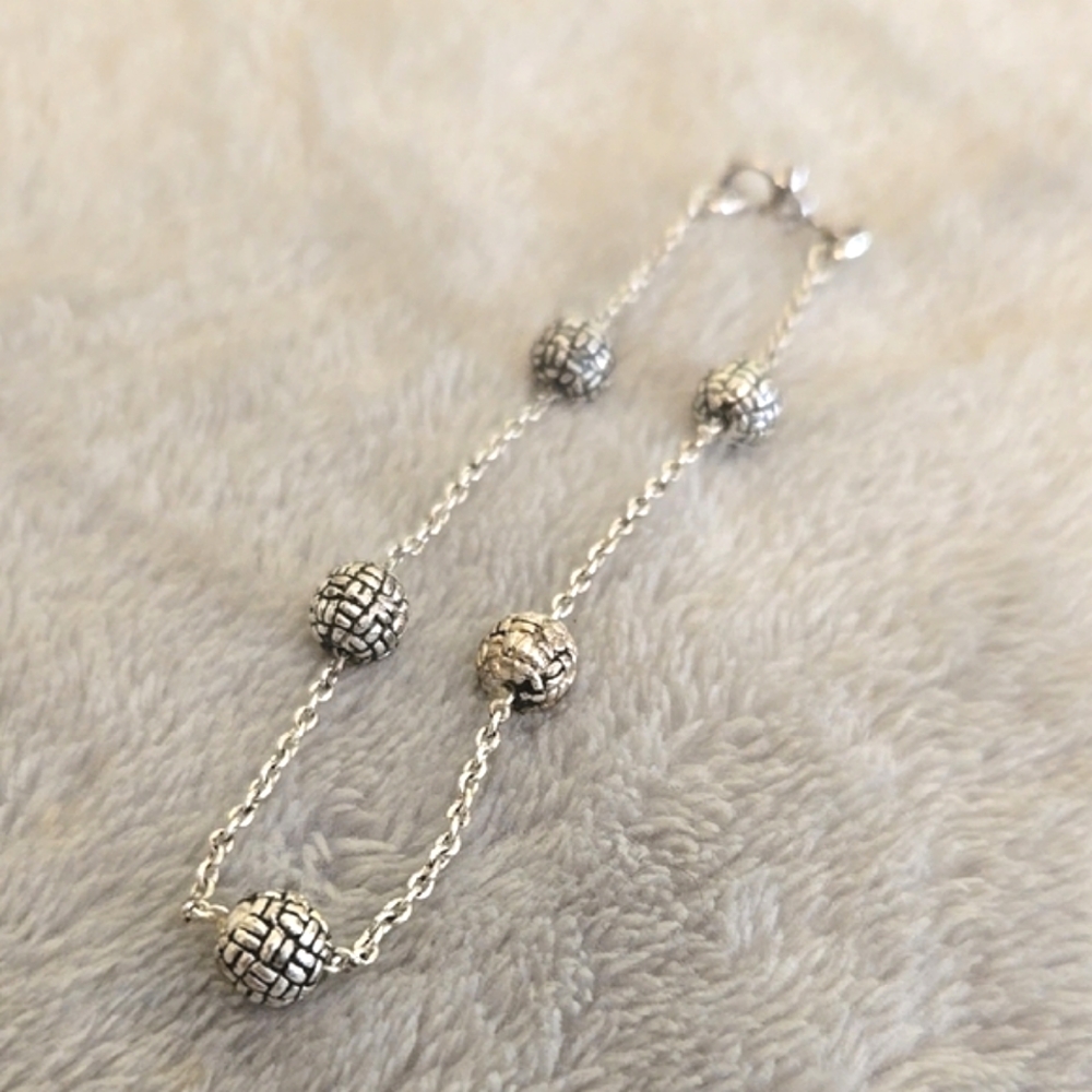 #126 Elegant Silver Tone Beaded Bracelet - Picture 3 of 3